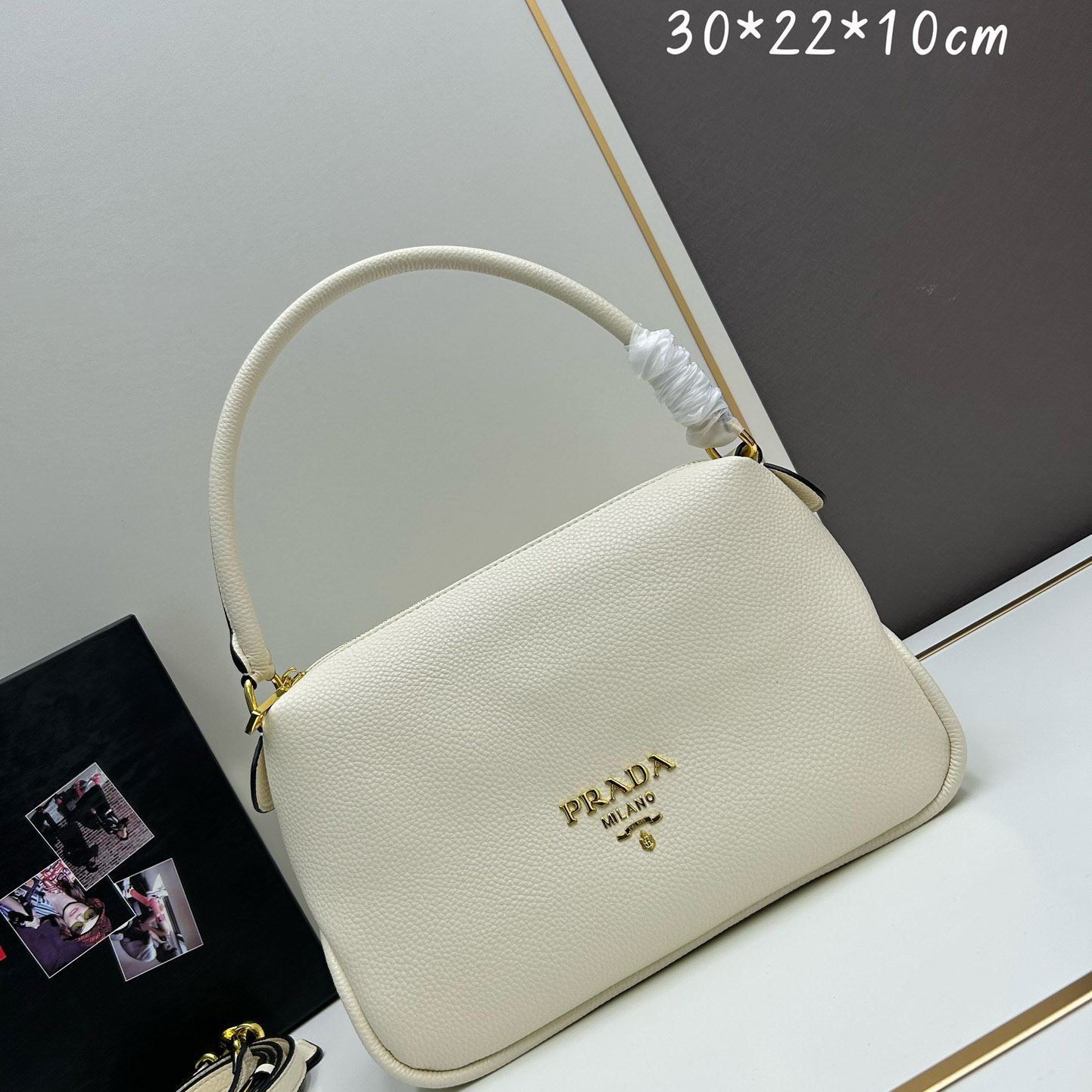 Pra*a top handle bags
